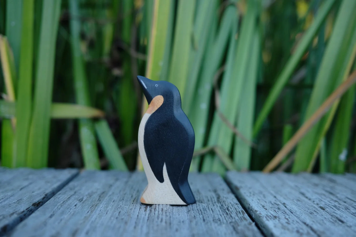 Holzwald Holzfigur Pinguin