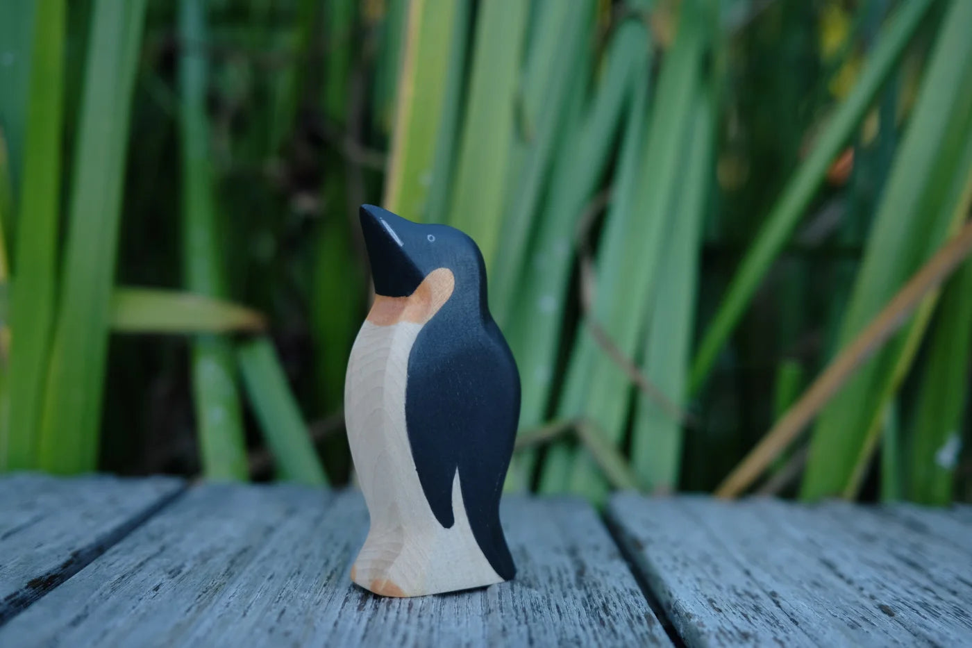 Holzwald Holzfigur Pinguin