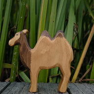 Holzwald Holzfigur Kamel