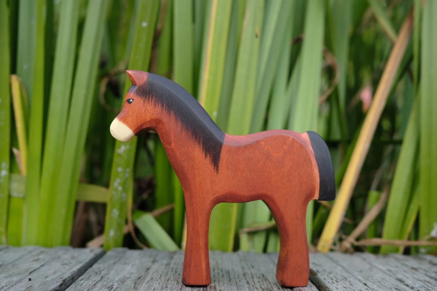 Holzwald Holzfigur Pferd