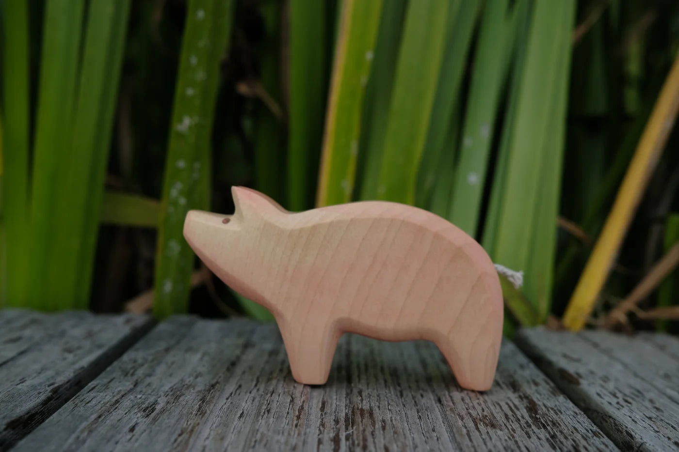 Holzwald Holzfigur Schwein