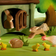 Ostheimer Holzfigur Hase laufend