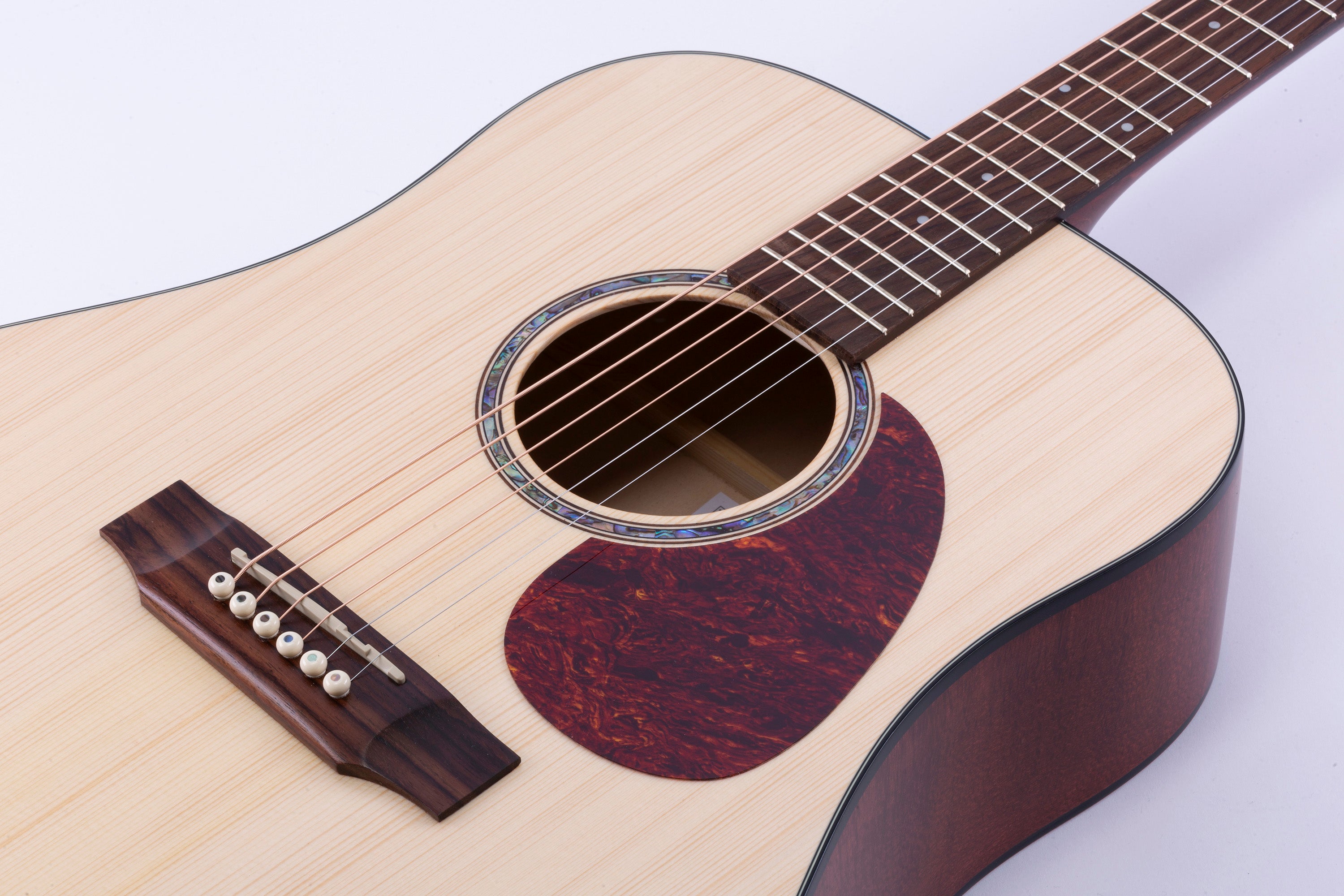 LAKOTA Western Gitarre DWG-5000 (4/4), Fichte