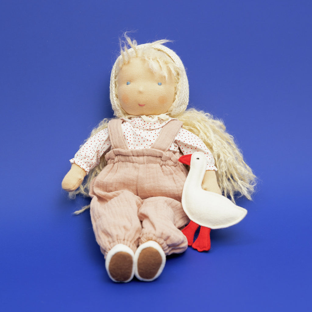 Kaethe_Kruse_Waldorfpuppe_Hannah_K130011_01