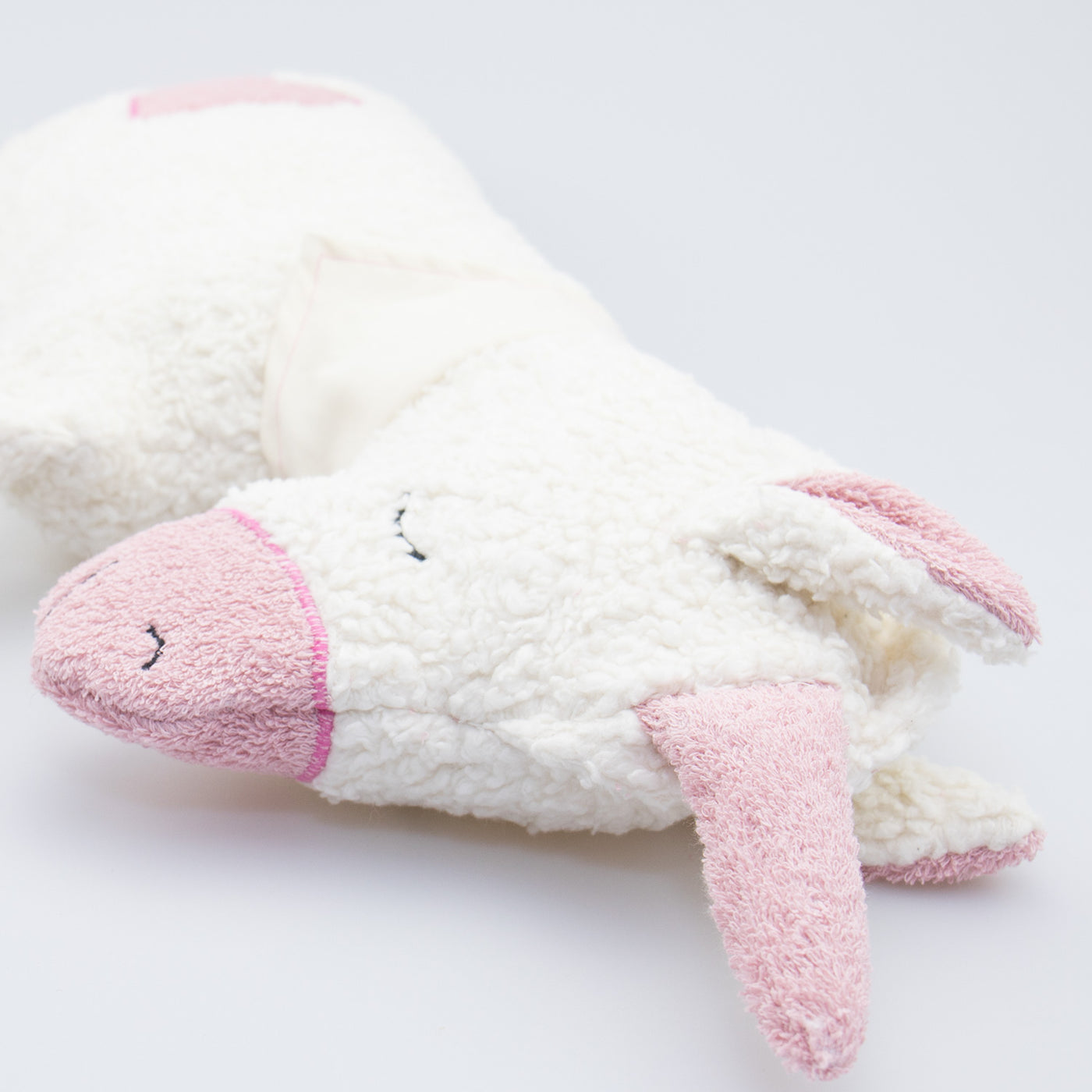 bio-spielzeug_efie_grosses_kuschelkissen_einhorn_03