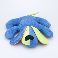bio-spielzeug_efie_kuscheltier_hund_liegend_blau_03