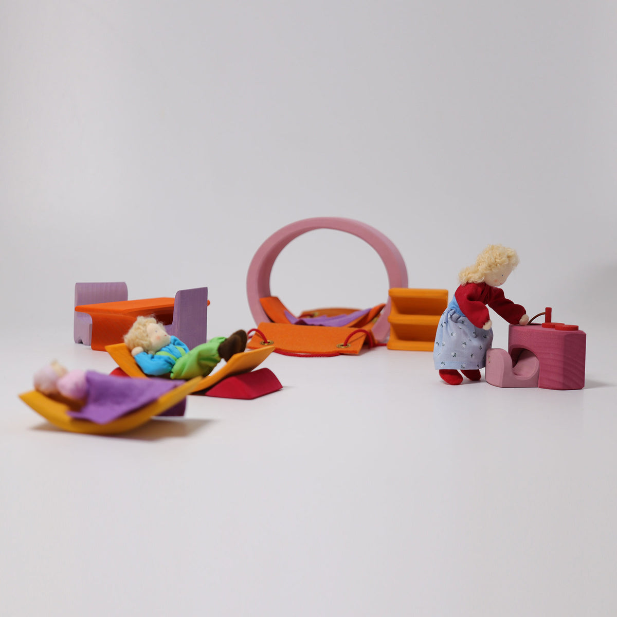 bio-spielzeug_grimms_10880_bauhaus_rosaorange_v8