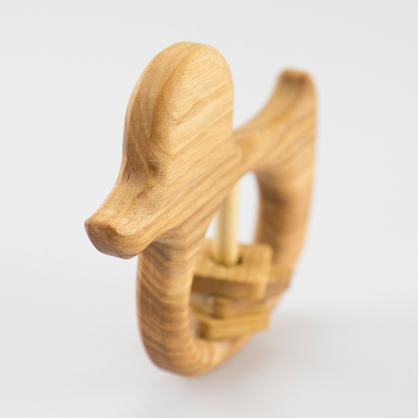 bio-spielzeug_lotes_toys_holzrassel_ente_03