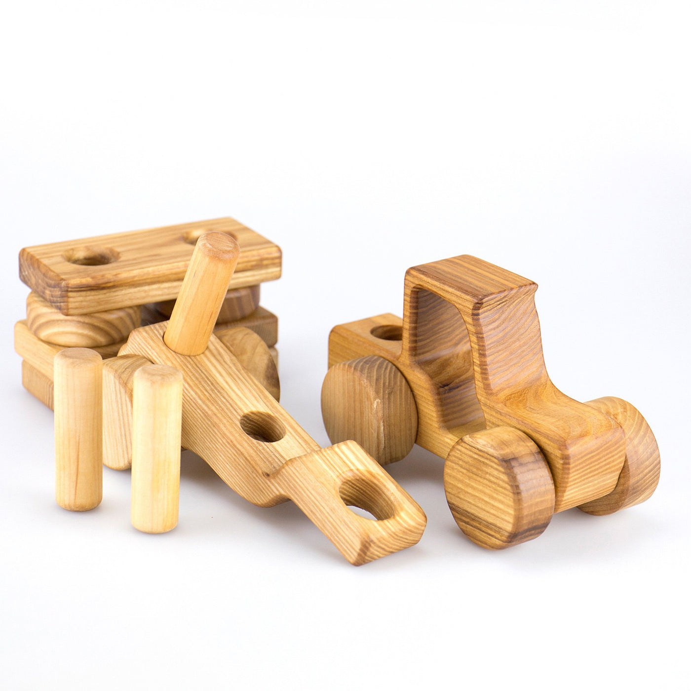 bio-spielzeug_lotes_toys_holztraktor_zum_stecken_06