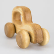 bio-spielzeug_lotes_toys_kleinkinder_holzauto_03