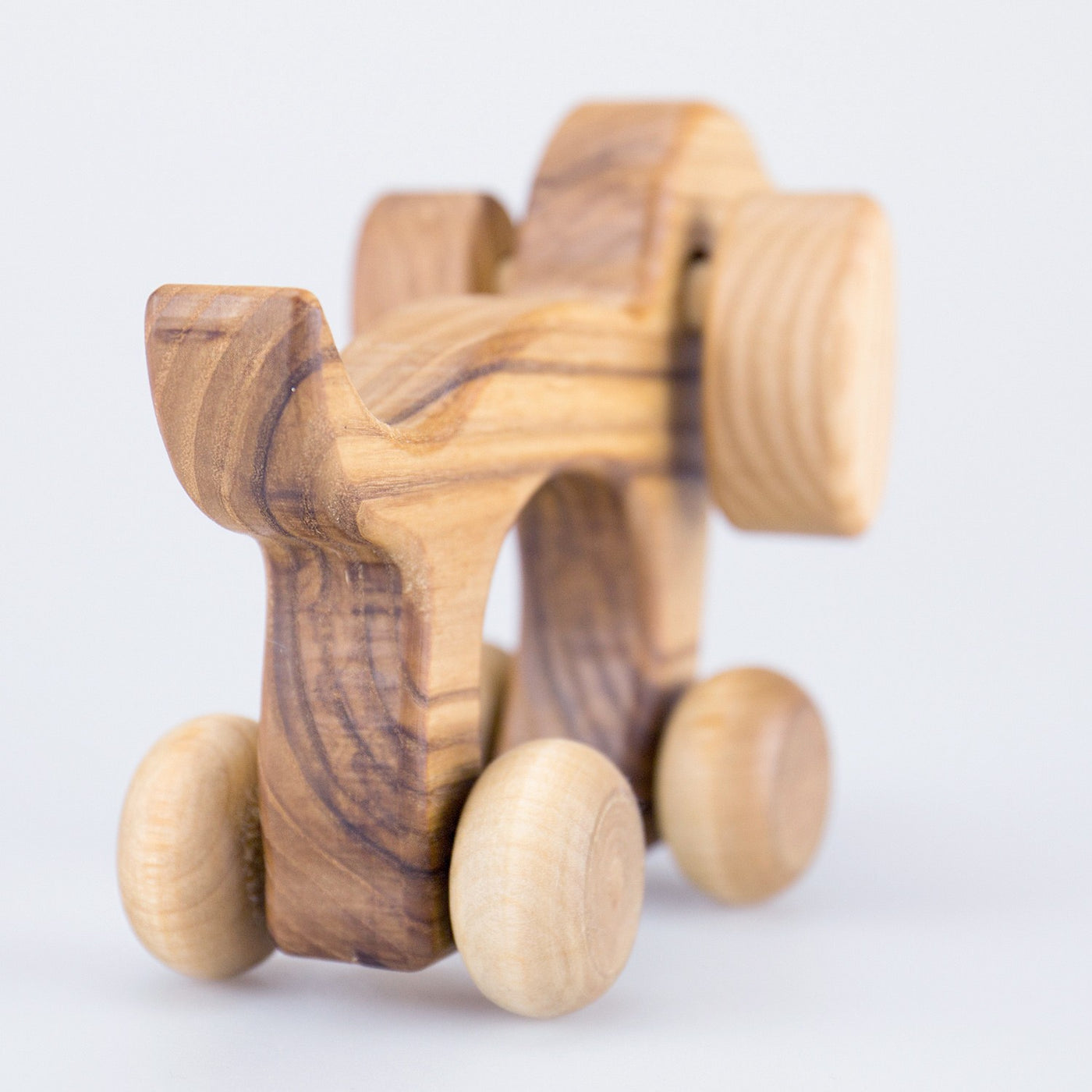 bio-spielzeug_lotes_toys_rolltier_hund_10