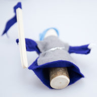 bio-spielzeug_magicwood_holzp-ppchen_ritter_blau_05