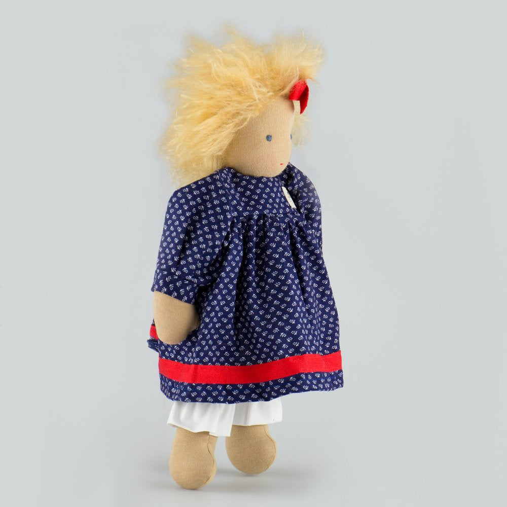 bio-spielzeug_silke_kollektion_puppe_clara_04