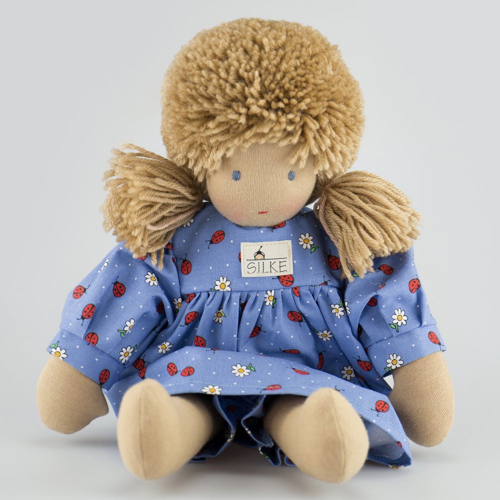 bio-spielzeug_silke_kollektion_puppe_st-psel_05